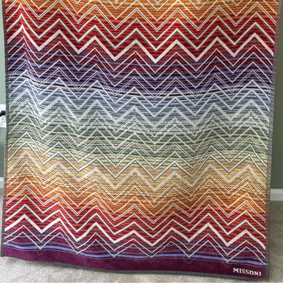 Missoni Tolomeo Beach Towel New zig zag print, oversized Color:Aranci 40” X 70” - Picture 8 of 8